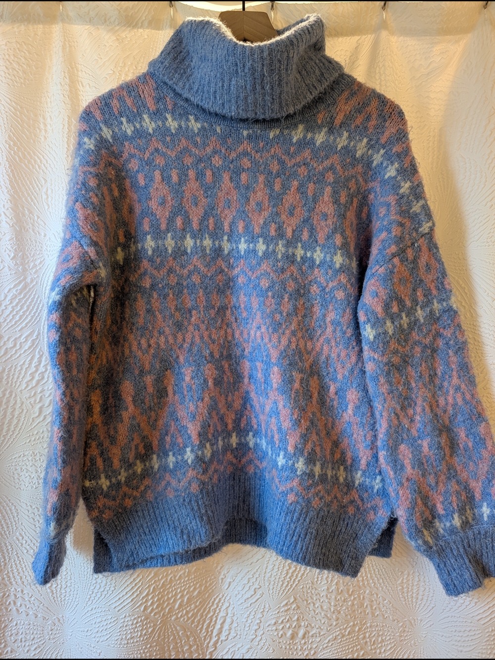 Telluride Clothing Company Cozy Blue & Pink Cowl Turtleneck Sweater